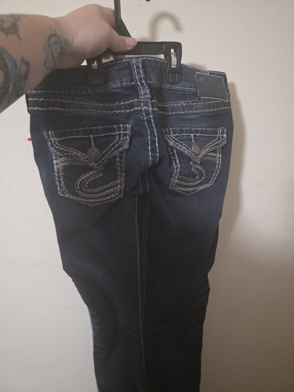 Silver Jeans Women's Dark Blue Embroidered Back Pocket Boot Cut